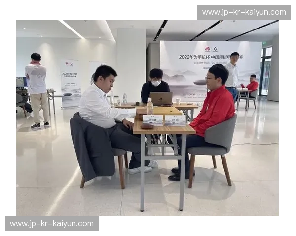 棋盘上的双子星：时越与柯洁，一场未完待续的巅峰对决